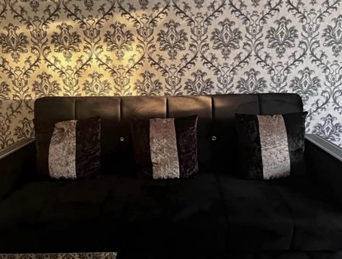 Black velvet tufted - 2x,